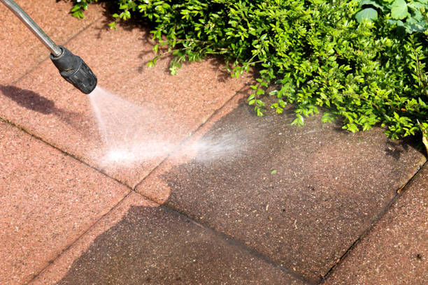 Why Choose Our Certified Pressure Washing Experts for Your Project Needs in Henryetta, OK?